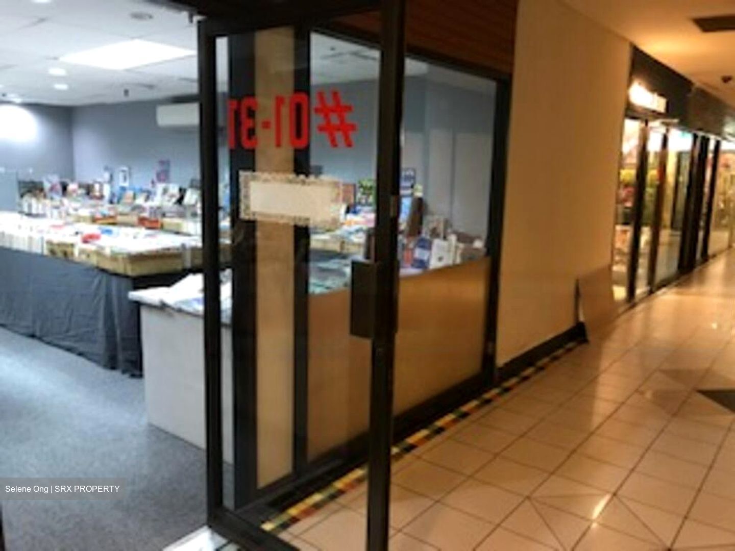 Parklane Shopping Mall (D7), Retail #462609051